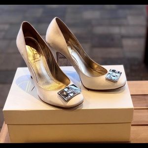 JOAN&David Heels. Size 8. Been worn 1 time. 4” Heels.No return